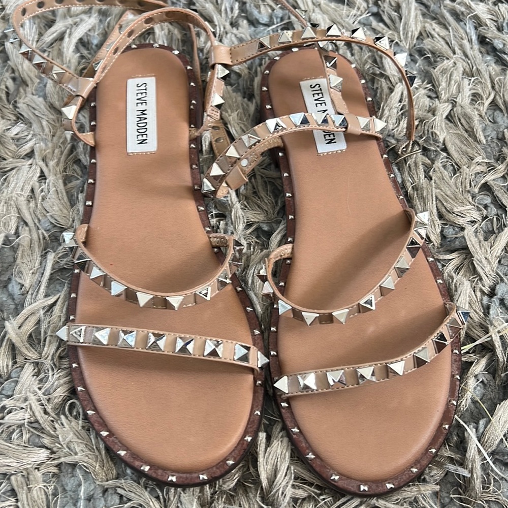 Brand new Steve Madden river flats gorgeous 71/2